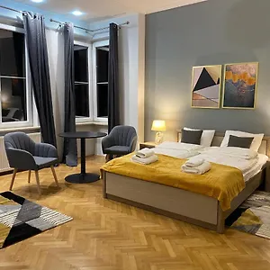Dunin Majestic 4 , Kraków Polska